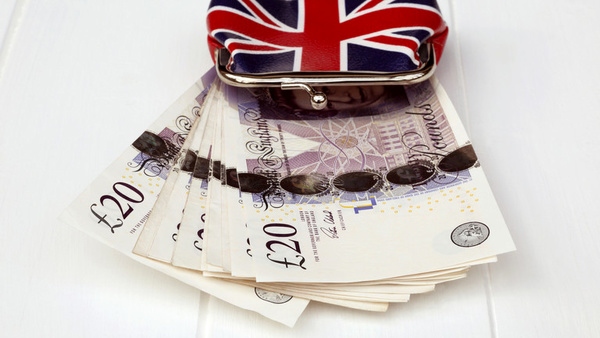با کاهش شدید پوند در برابر دلار، بریتانیایی‌ها به بیت‌کوین روی آوردند